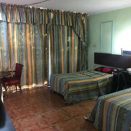 Aqaba Qazar Hotel エクステリア 写真