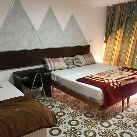 Aqaba Qazar Hotel エクステリア 写真