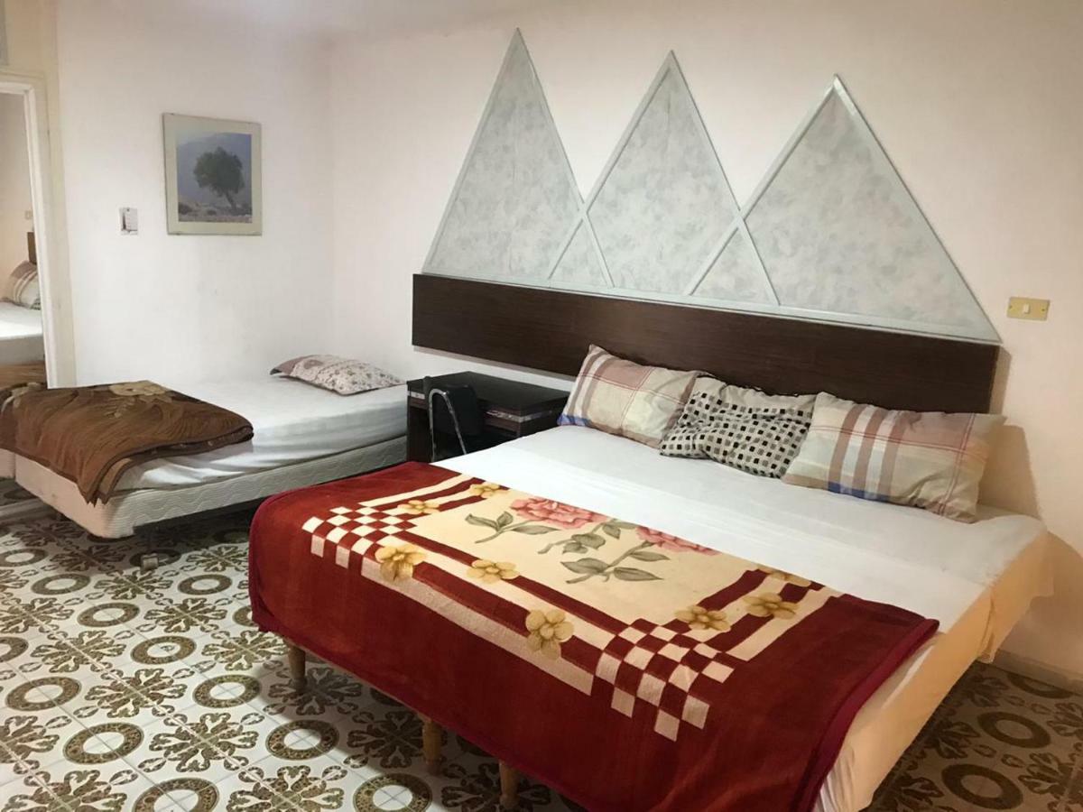 Aqaba Qazar Hotel エクステリア 写真