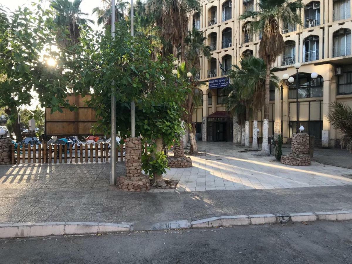 Aqaba Qazar Hotel エクステリア 写真